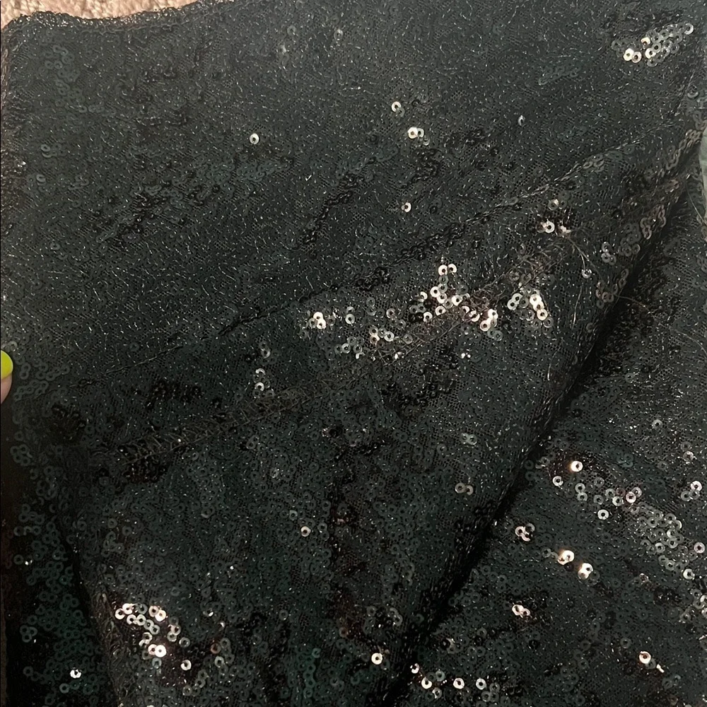 N/A elegant black